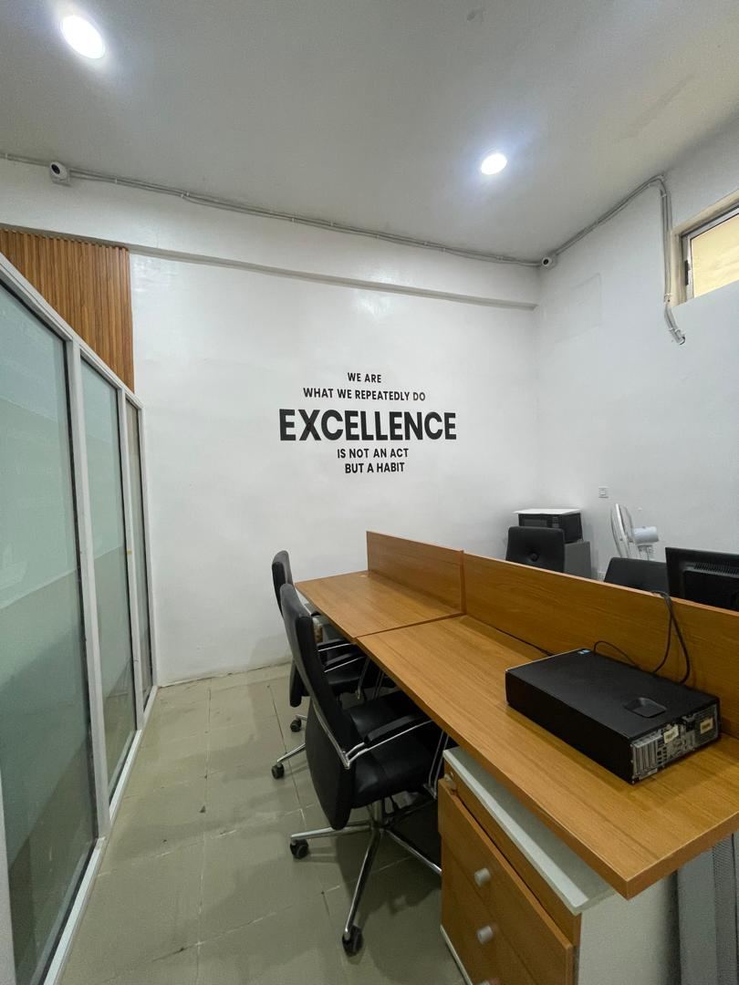 ExelProperties office workstation
